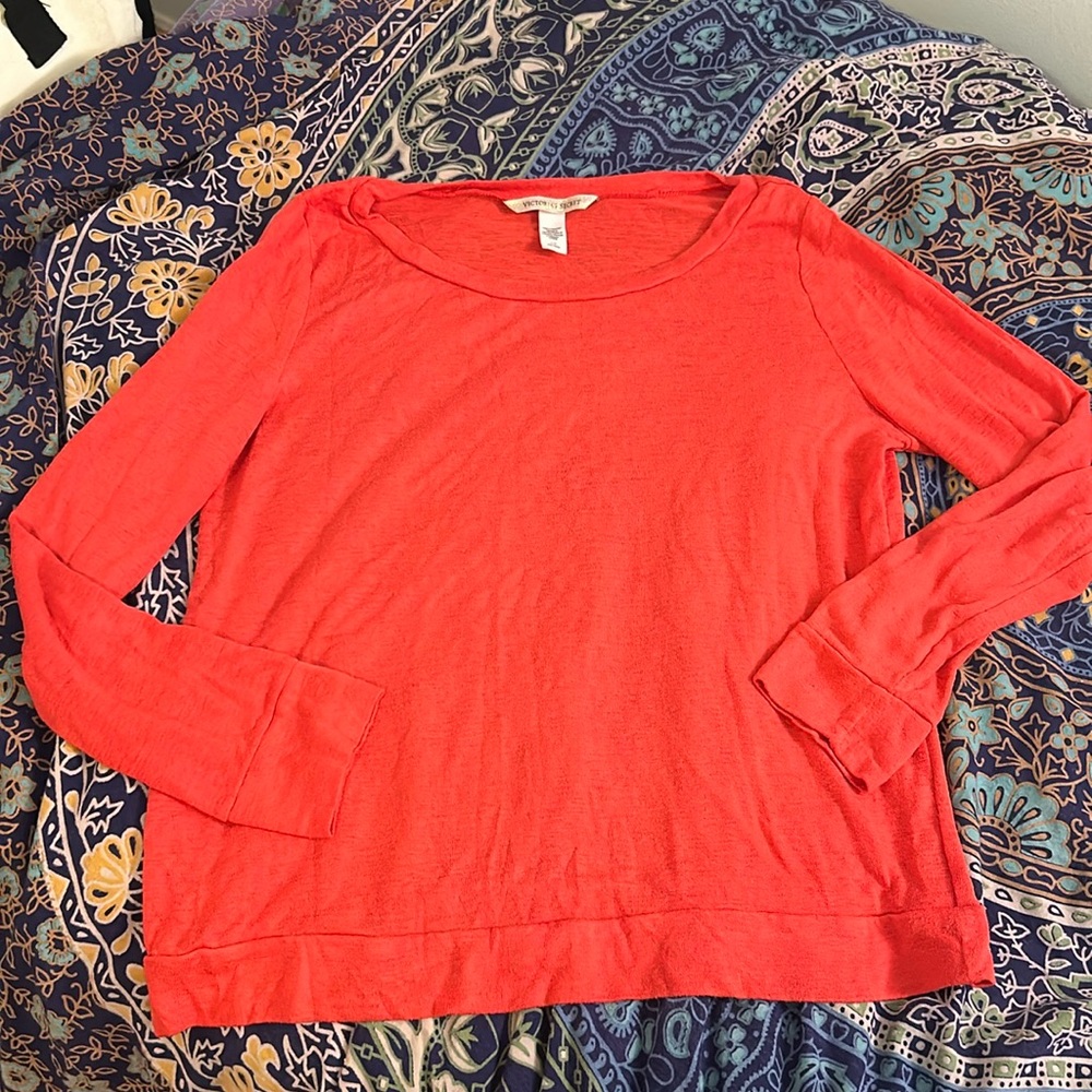 Victoria’s Secret Long Sleeve Pullover